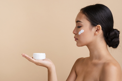 Skincare ritual with a vitamin-rich mask to restore and hydrate the skin.